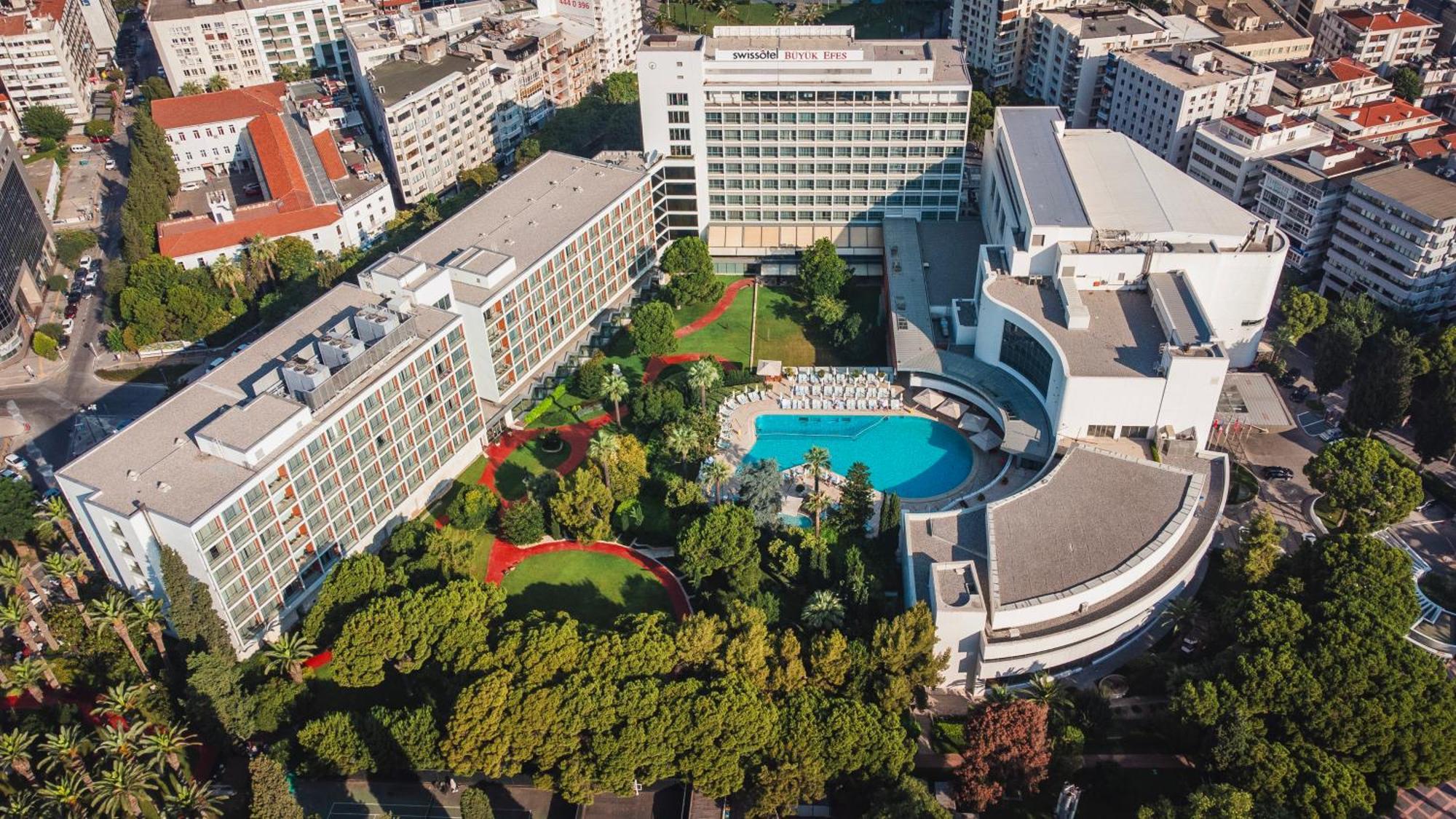 Swissotel Buyuk Efes Smirne Esterno foto